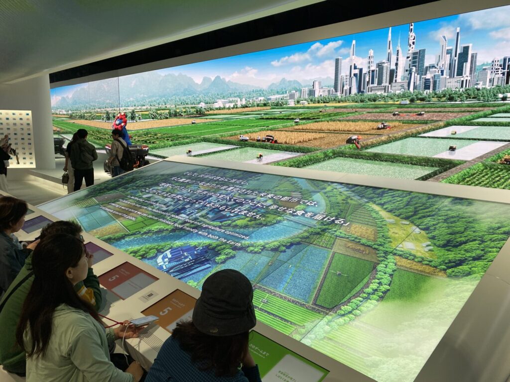 【大阪万博2025】未来の都市は予約するべき?シアターは面白い?所要時間と内容を紹介!