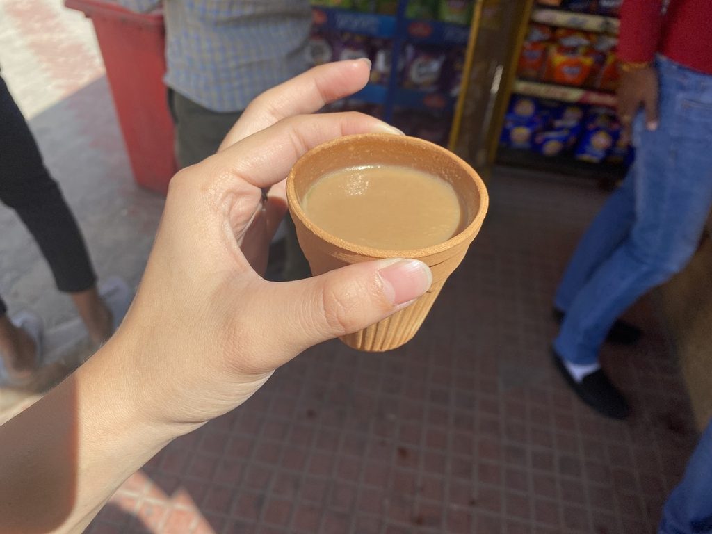 インド