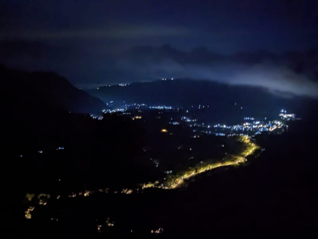 夜の街明かり